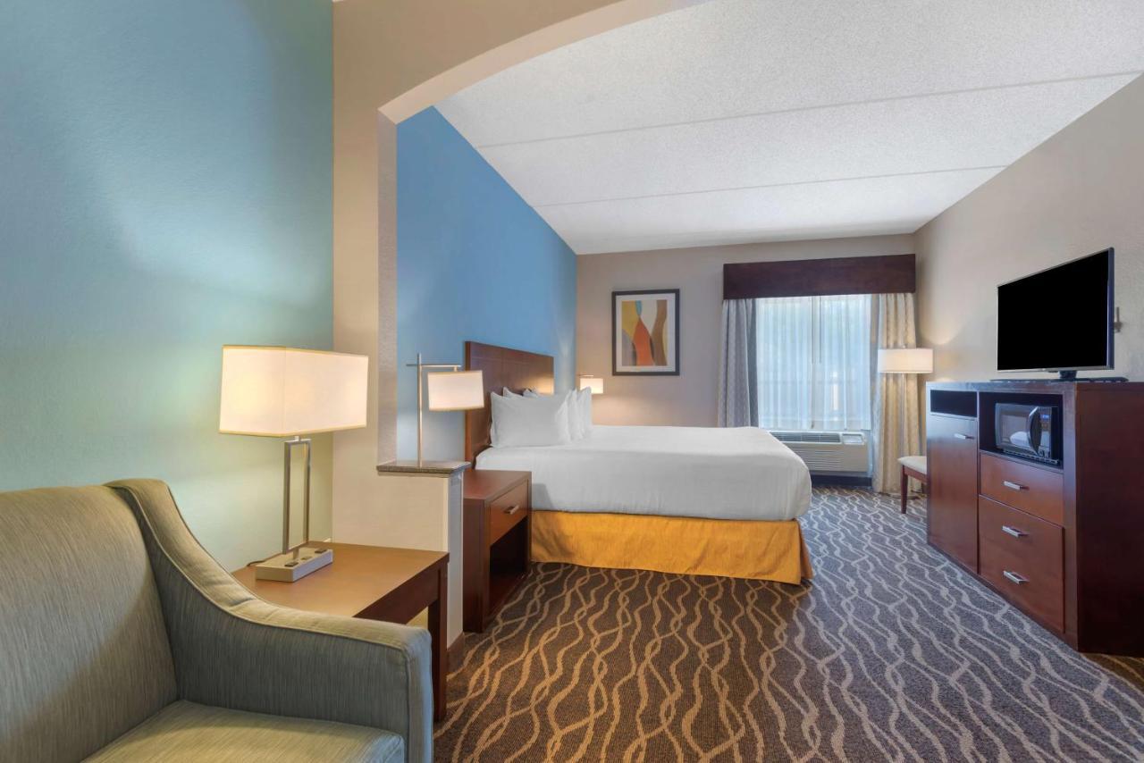 Best Western Plus Suites Greenville Exterior photo