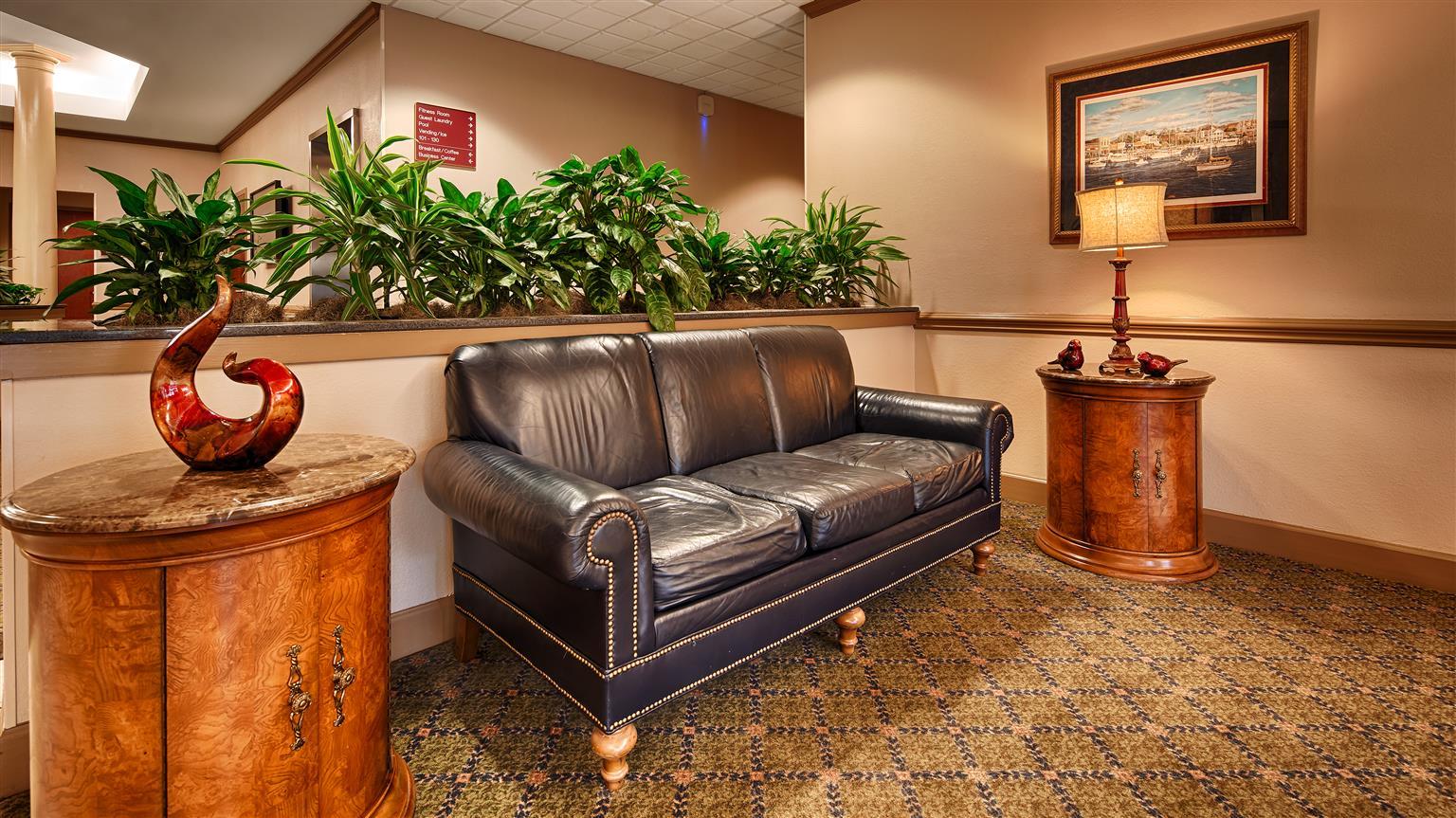 Best Western Plus Suites Greenville Exterior photo