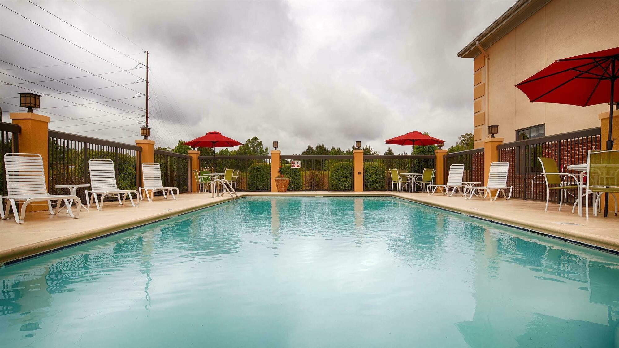 Best Western Plus Suites Greenville Exterior photo